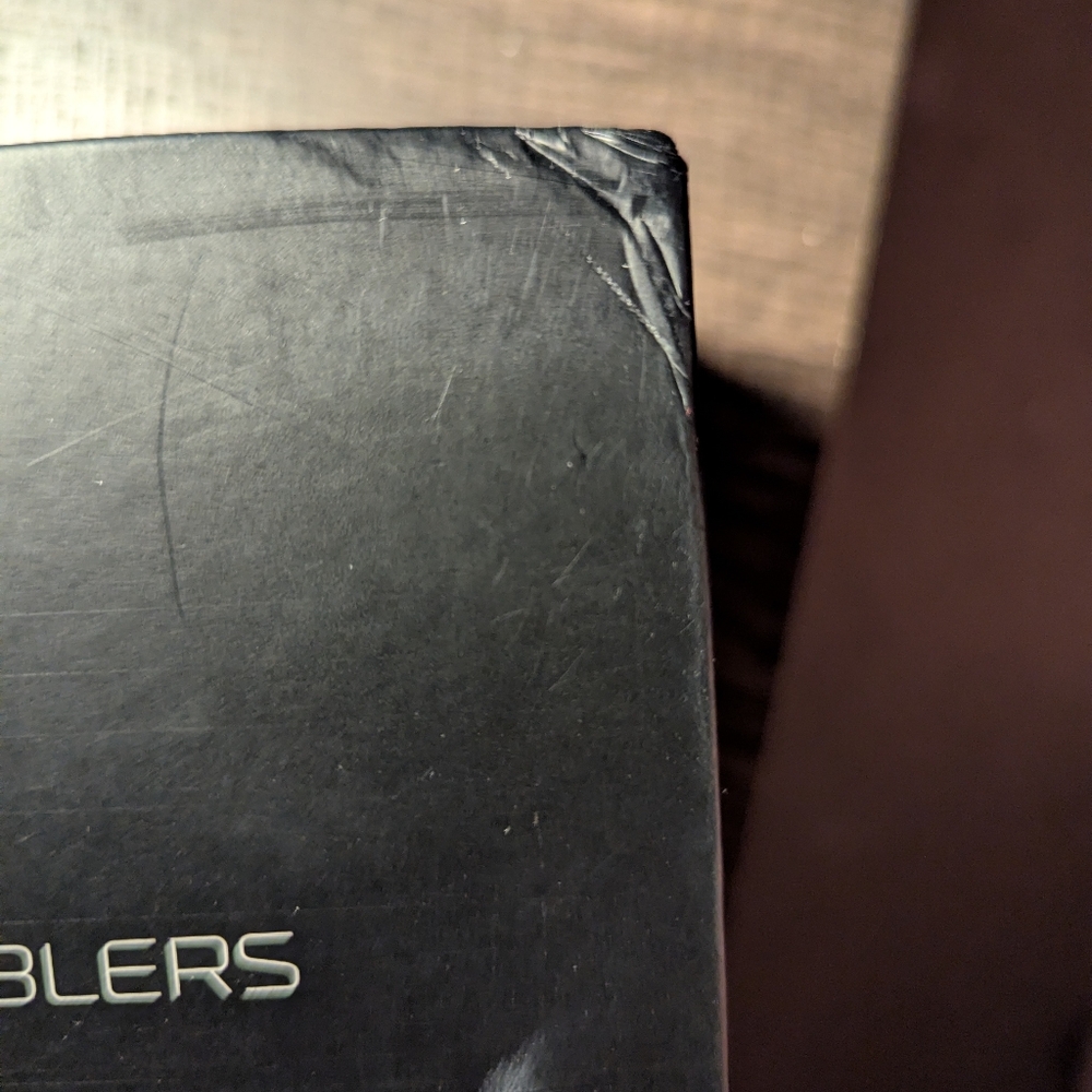 Philadelphia Eagles Blingy Wine Bottle Set with 2 Tumblers - Picture 9 of 11